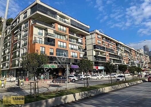 Başakşehir Bahçeşehir 2. Kısım Kiralık Ofis Bahçeşehir Merkez Ana Cadde Üzere Tabela Değerli Kiralık Ofis