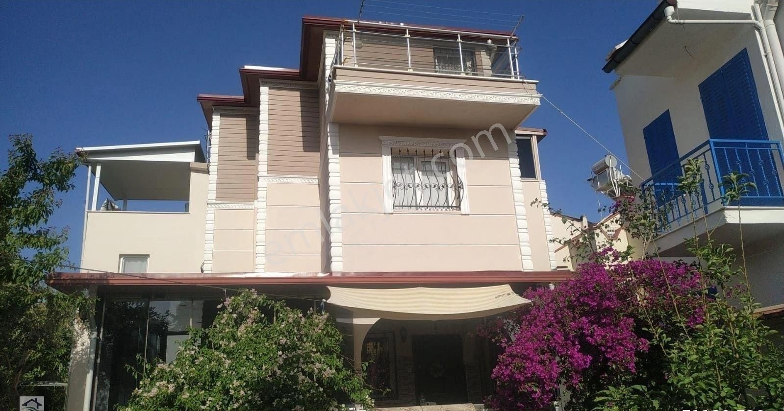 Didim Çamlık Satılık Müstakil Ev Didim Çamlık Mahallesinde Satılık 5+1 Müstakil Villa