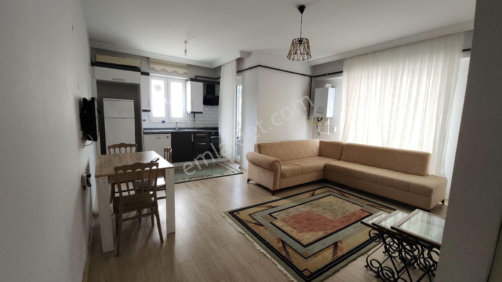 Eşyalı 1+1 Üniversite Ve Şehir Hastanesi Karşısında