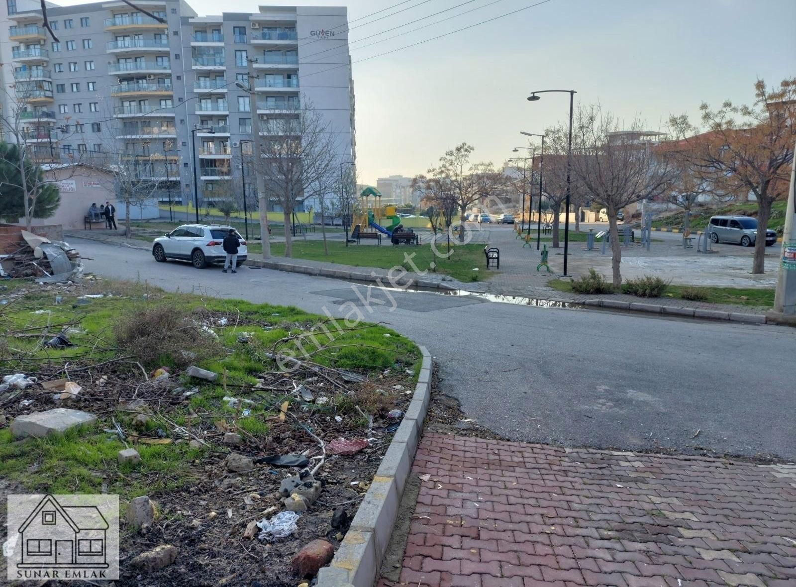 Menemen İncirli Pınar Satılık Konut İmarlı Sunar'dan Menemen Asarlıkta Park Cepheli 3kat İmarlı,9 Dairelik