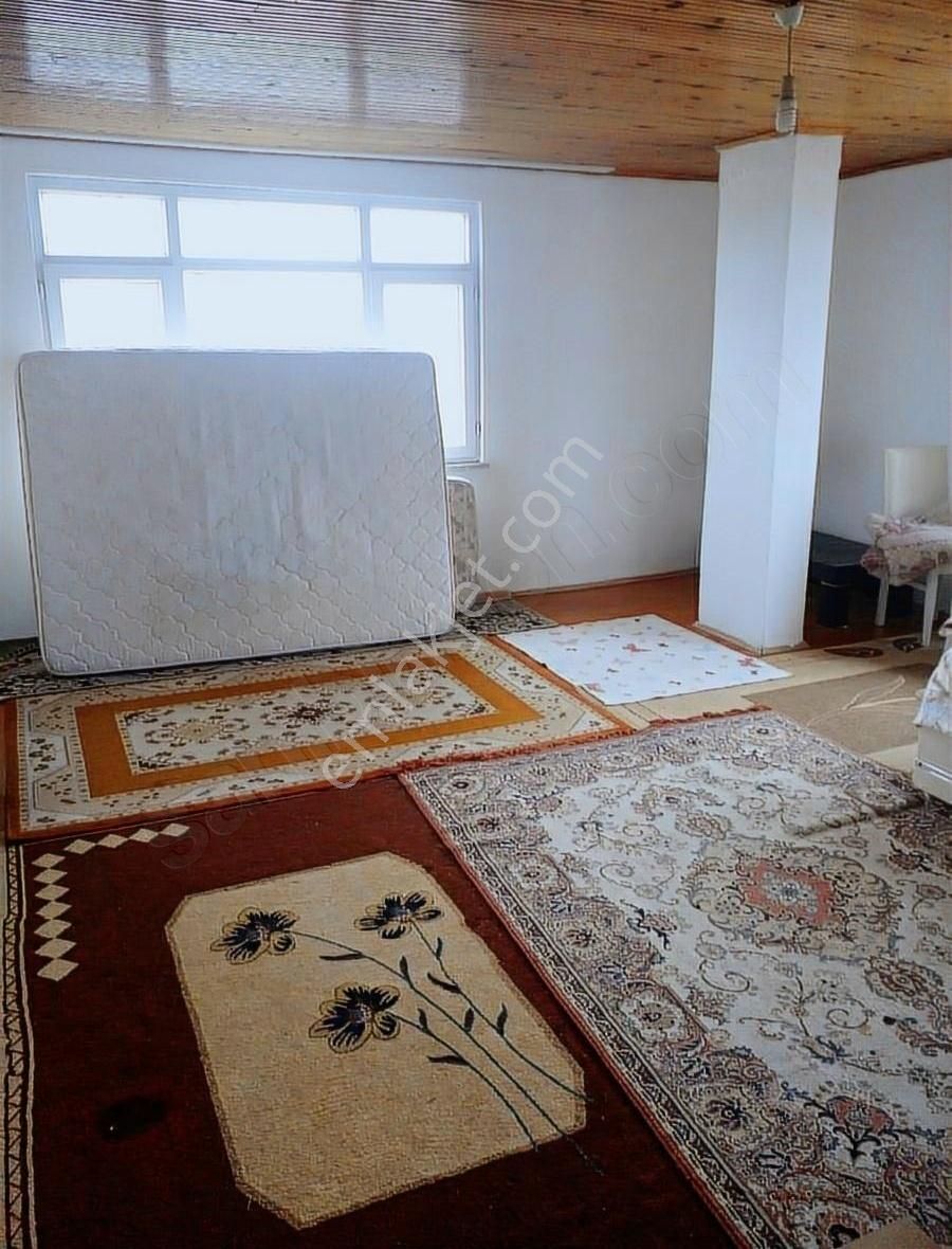 Çayırova Akse Kiralık Daire İnonunde Kiralık Daire 3 Art 1 Daire Ana Yol Uzerinde