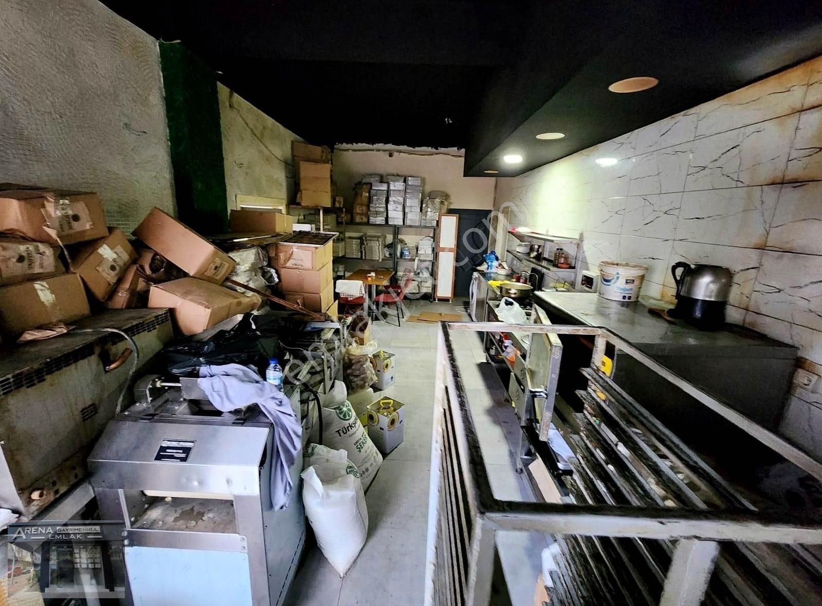 Güngören İnönü Caddesinde 210 M2 Toplamda 2 Ayrı Dükkan - Görsel 7