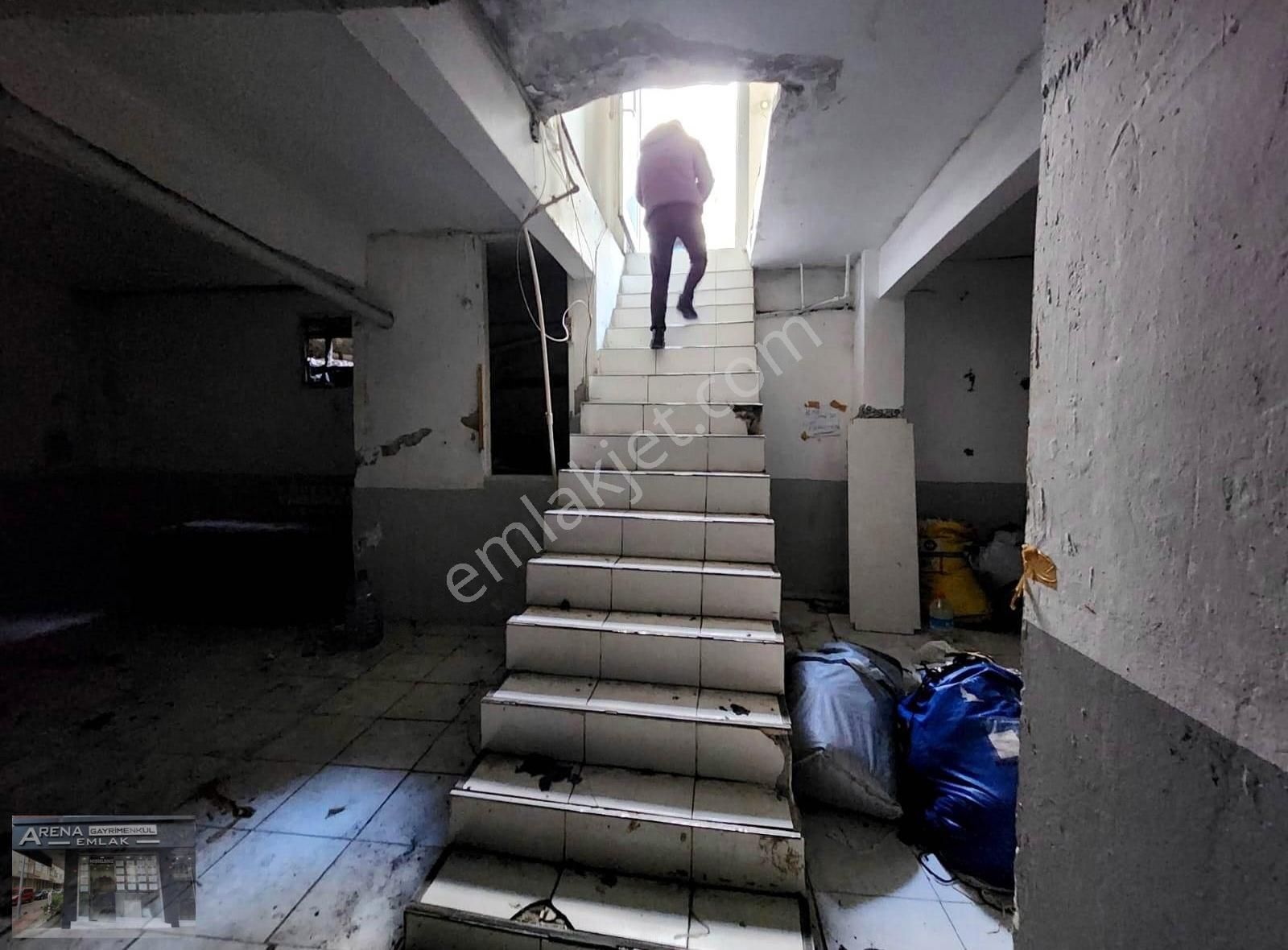 Güngören İnönü Caddesinde 210 M2 Toplamda 2 Ayrı Dükkan - Görsel 11