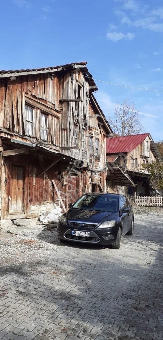 Akyazı Kuzuluk Ortamahalle Satılık Müstakil Ev Kuzuluğa 40 Dk Mesafede Müstakil Ahşap Ev