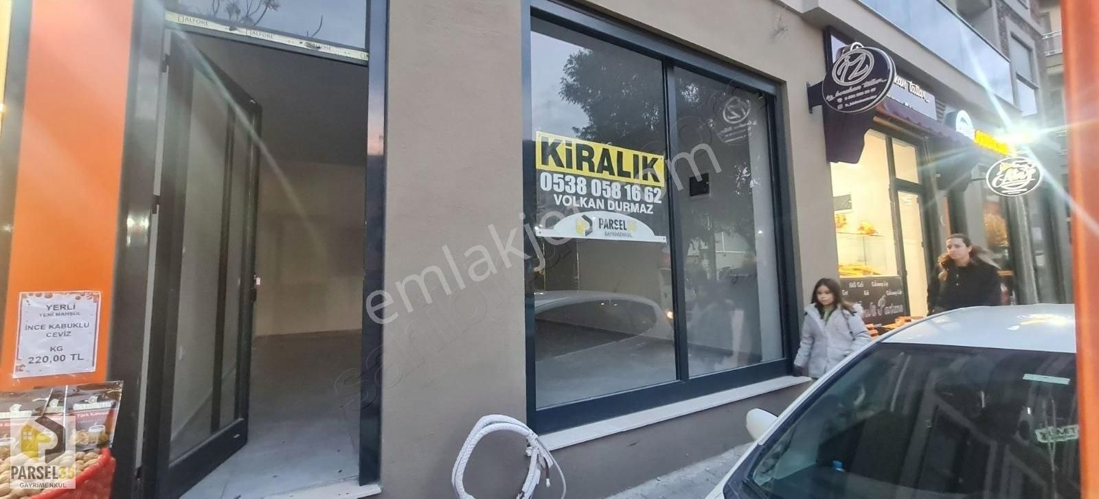 Karşıyaka Yalı Kiralık Dükkan & Mağaza Şemikler Pazaryeri Önü Kapı Girişi 50m2 Dükkan Bacalı