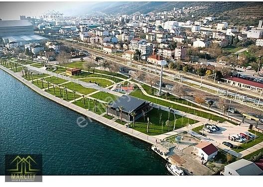 Körfez Kirazlıyalı Satılık Ticari İmarlı Kocaeli Körfez Kirazlıyalı Satılık Ticari İmarlı 302m2 Arsa