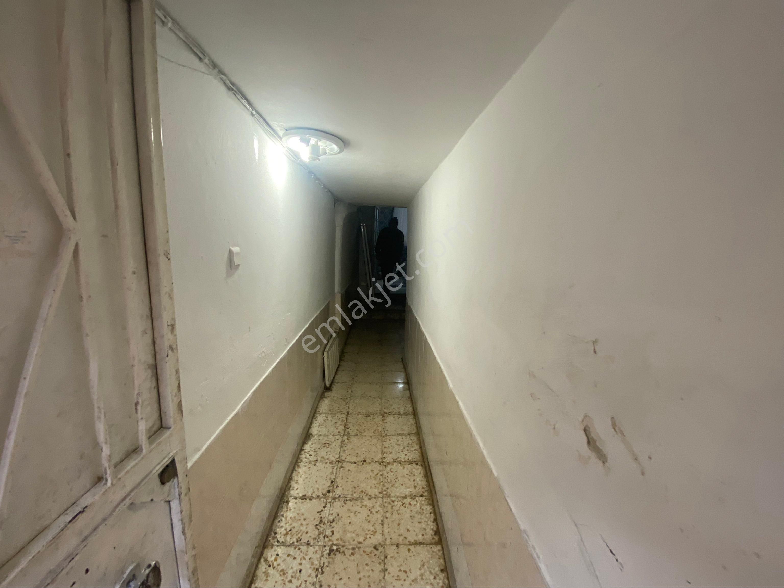 Yukarıbayırda 120 M,2 Katlı,3 Er Odalı,bakımlı Ev - Görsel 22