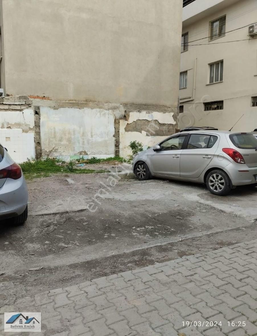 Bornova Gazi Osman Paşa Satılık Konut İmarlı Kartal Durağı Yakini 2kat İmarlı Köşe Arsa