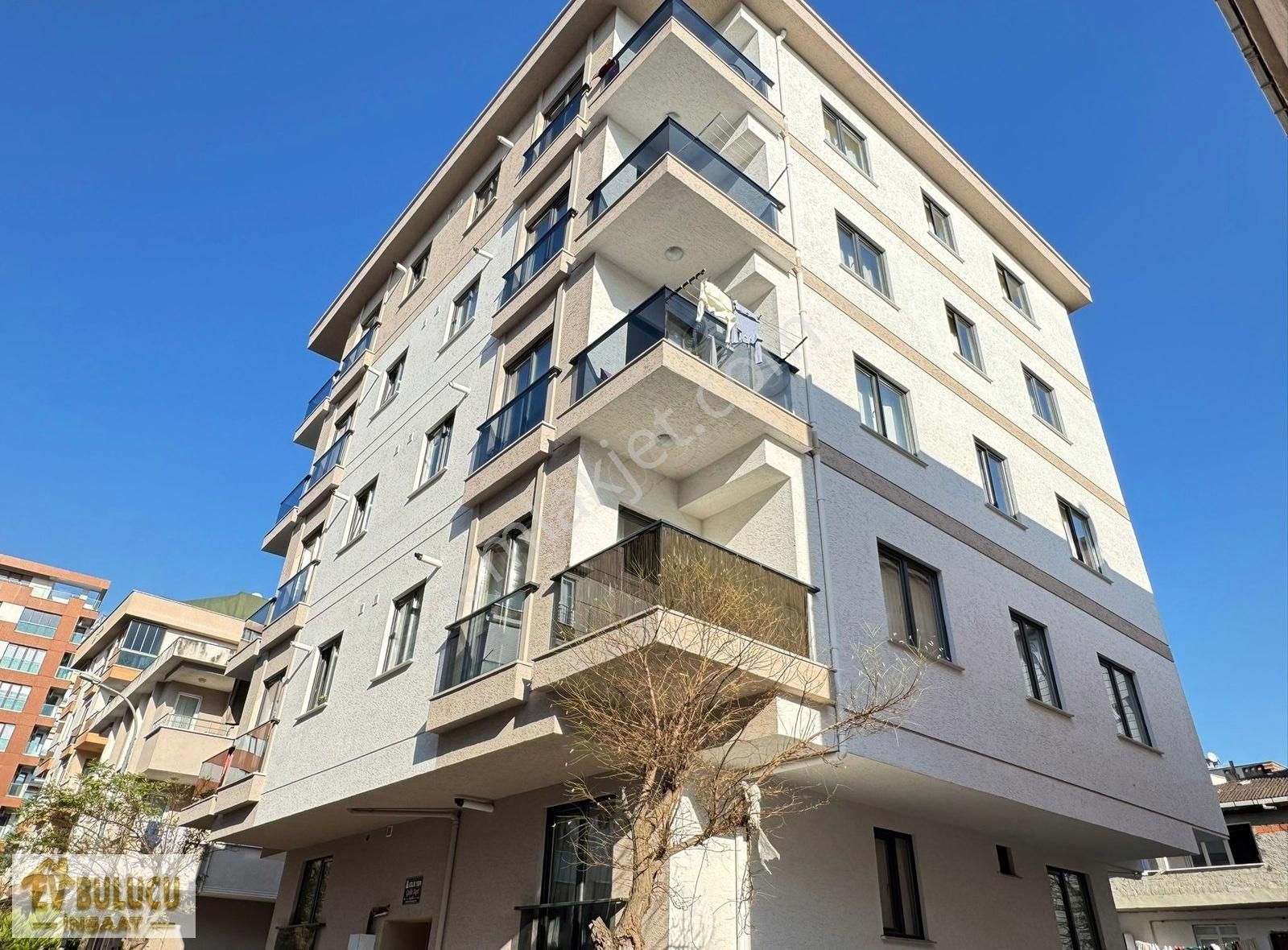 Çekmeköy Aydınlar Satılık Daire Ana Cadde Yanı !! Sıfır A.otoparklı 2+1 78 Mt Yüksek Giriş Daire