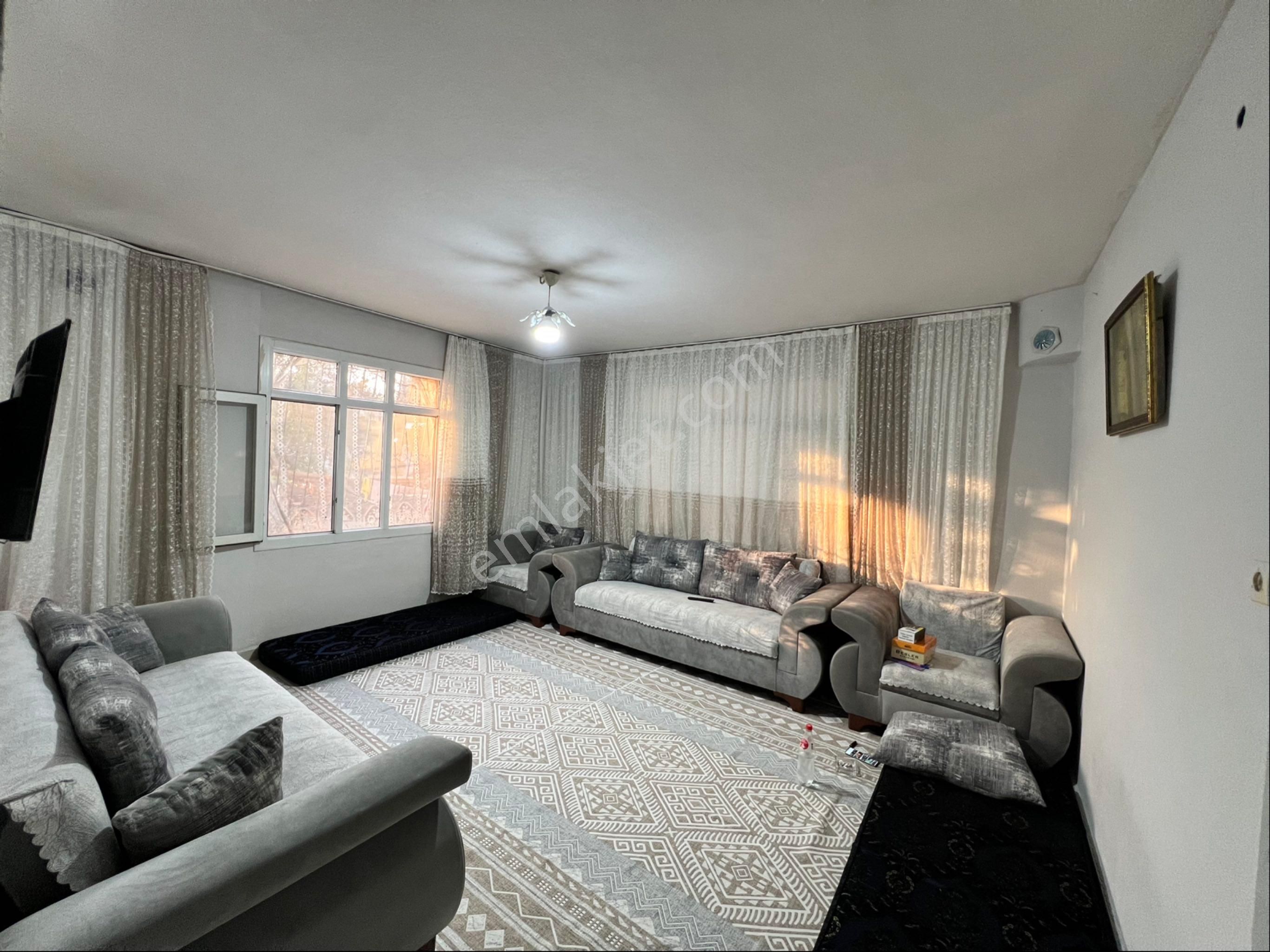 Seyhan Gülbahcede Satılık İmarlı 2 Katlı Ev - Görsel 12