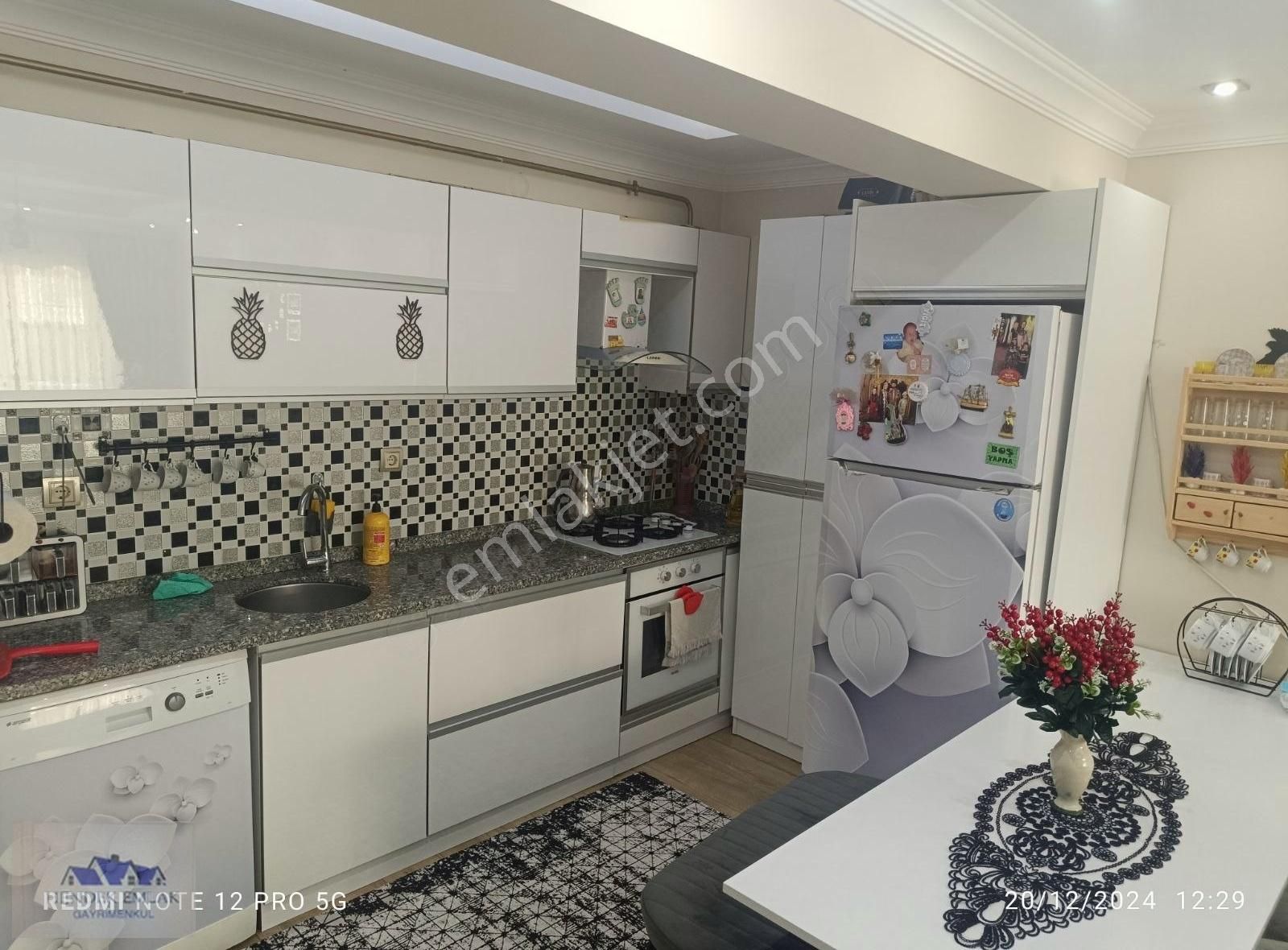 Hendek Yeni Satılık Daire Satılık Daire 3+1 Amerikan Mutfak Bytaş Yapımı 2 325 000 Tlye