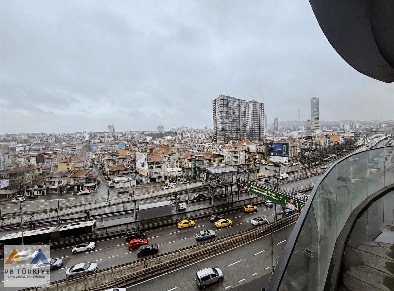 Kadıköy Fikirtepe Satılık Daire Ödüllü Proje Fortis Sinanlıda 2+1 Balkonlu Boş Daire