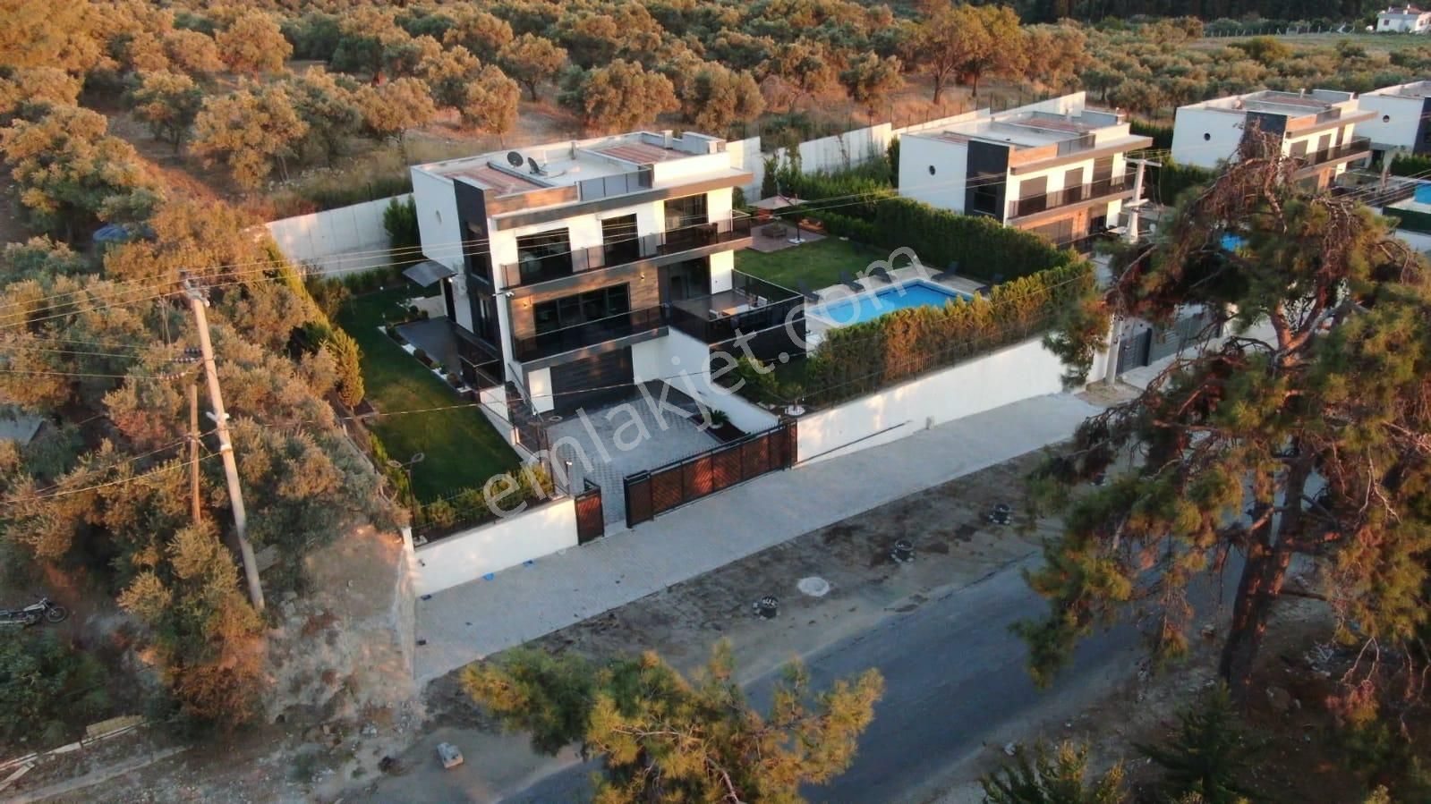 Kuşadası Değirmendere Satılık Villa Kuşadasın Da Deniz Manzaralı Villa