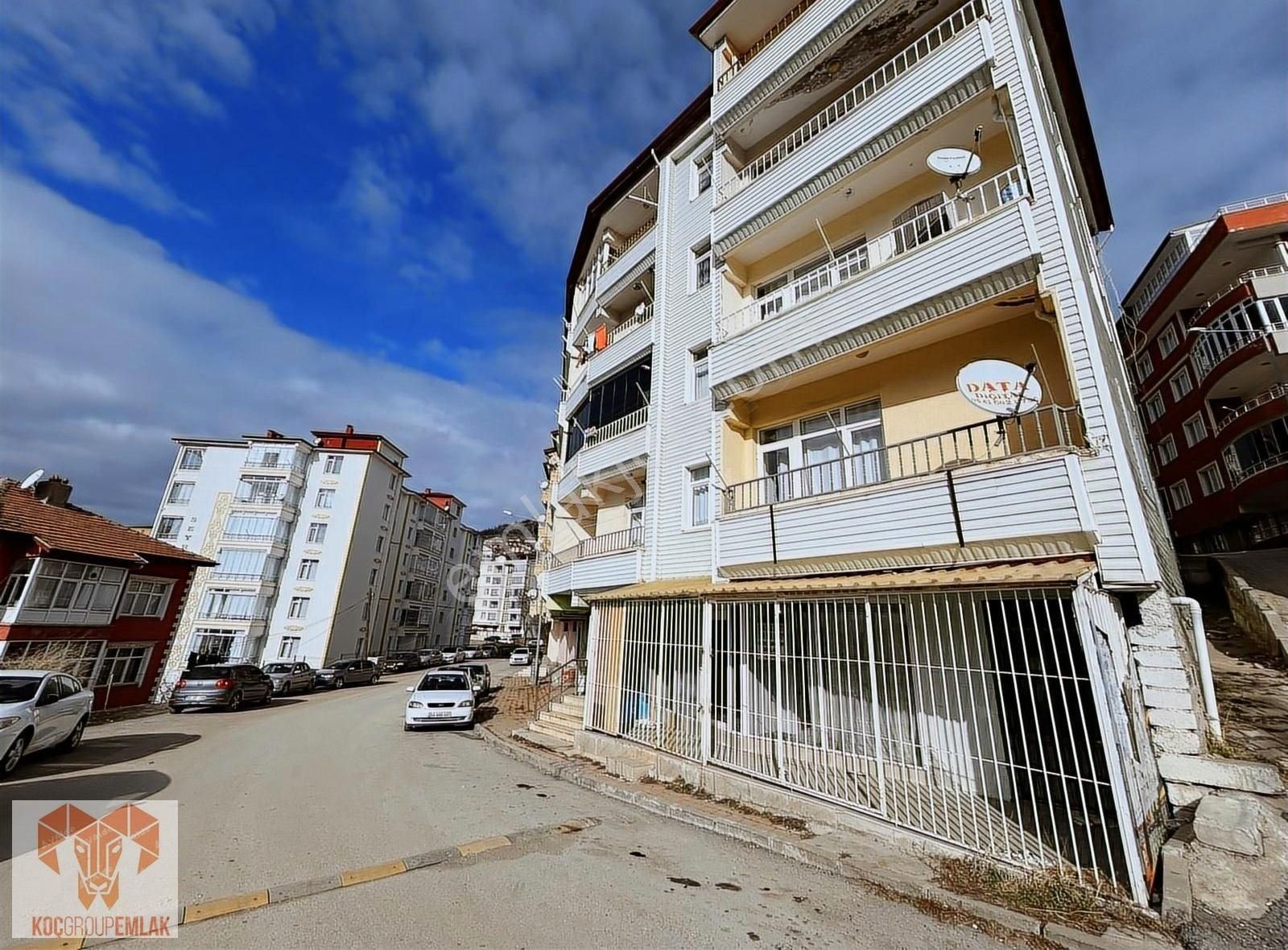 Yozgat Merkez Aşağınohutlu Satılık Daire =^= Koç Group =^= Merkezde 2+1 Daire&dükkan