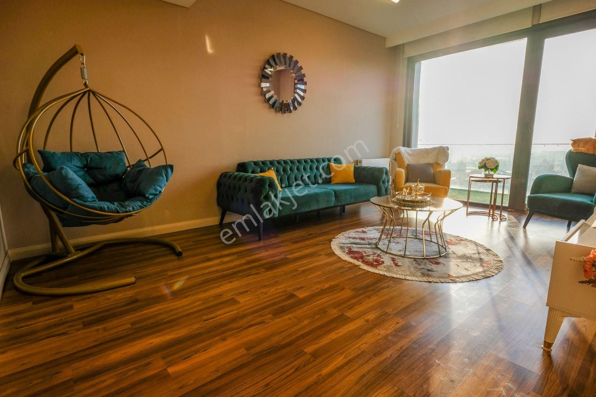 3s Firuze Konakları 132m² 2+1 Deniz Manzaralı Eşyalı Dubleks