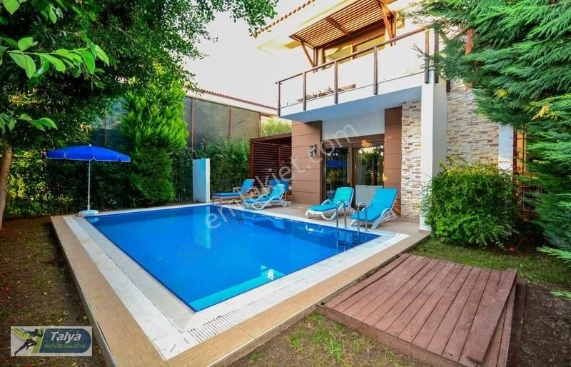 Kadriye'de 4+1 Özel Müstakil Havuzlu Villa - Görsel 4