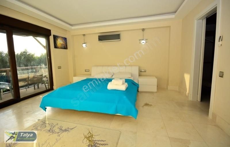 Kadriye'de 4+1 Özel Müstakil Havuzlu Villa - Görsel 34