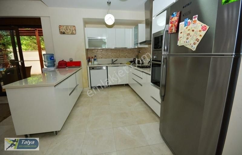 Kadriye'de 4+1 Özel Müstakil Havuzlu Villa - Görsel 6