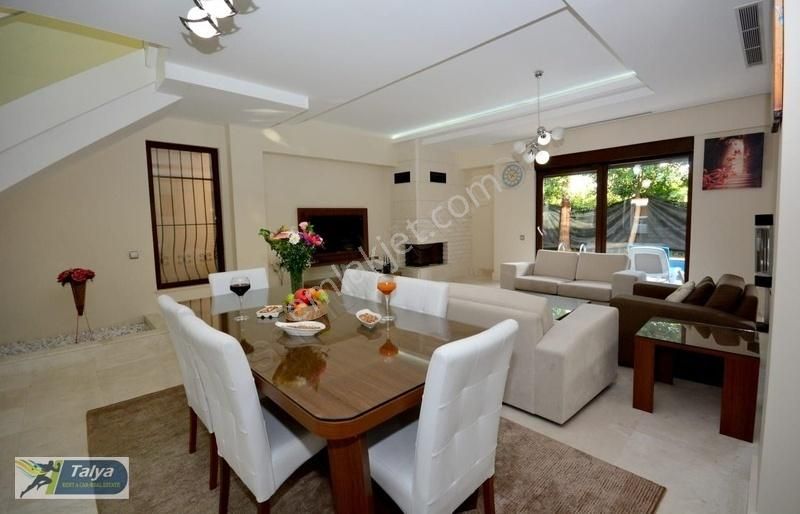 Kadriye'de 4+1 Özel Müstakil Havuzlu Villa - Görsel 32