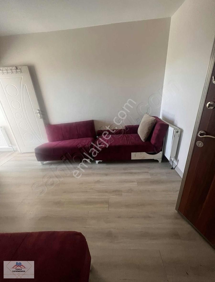 Silivri Mimar Sinan Eşyalı Kiralık Daire Yonca Emlak'tan Kısmen Eşyalı 1+1 Kiralık