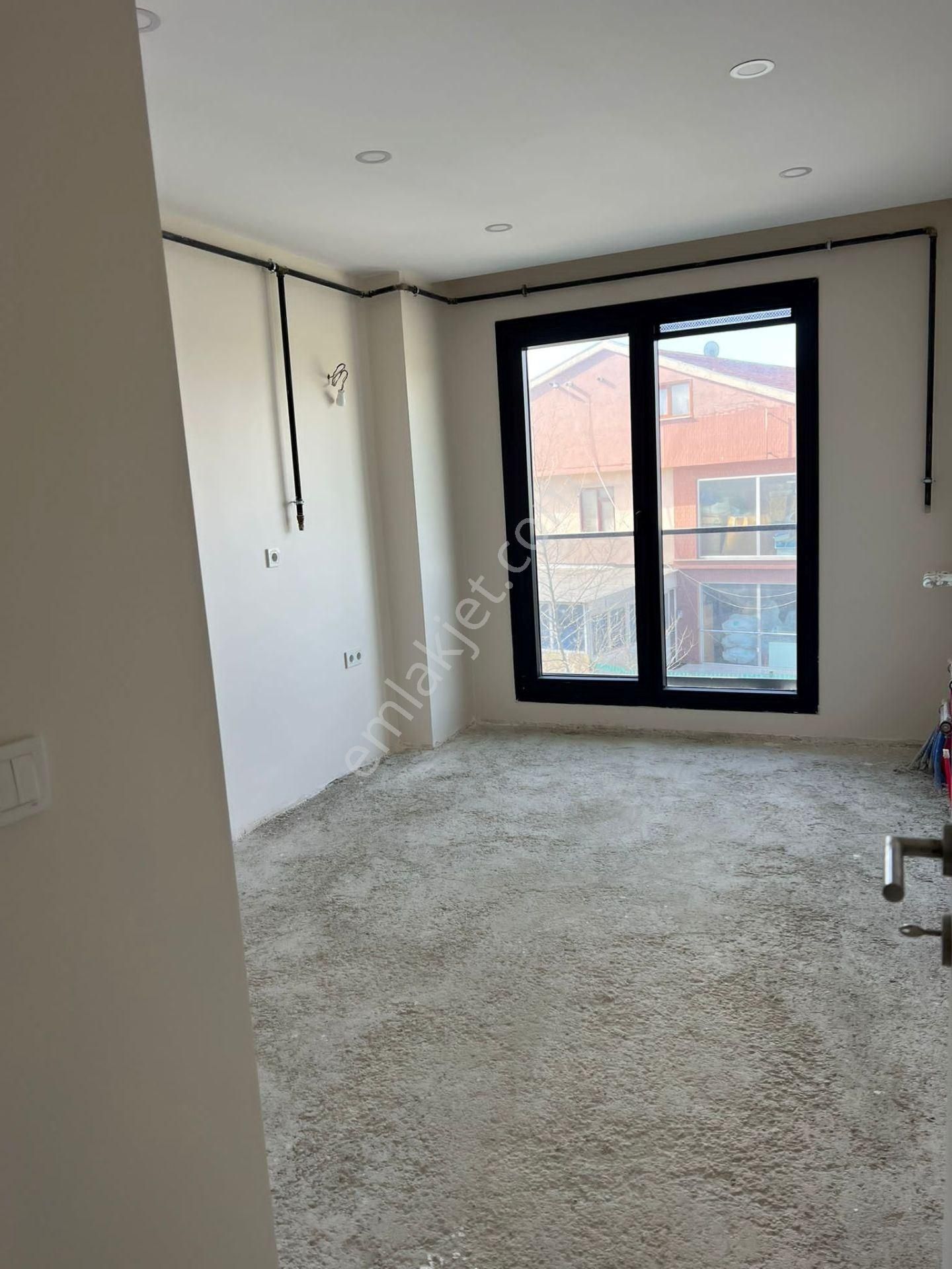 Tüyap Karşısında Kiralık Müstakil Plaza Binası - Görsel 10
