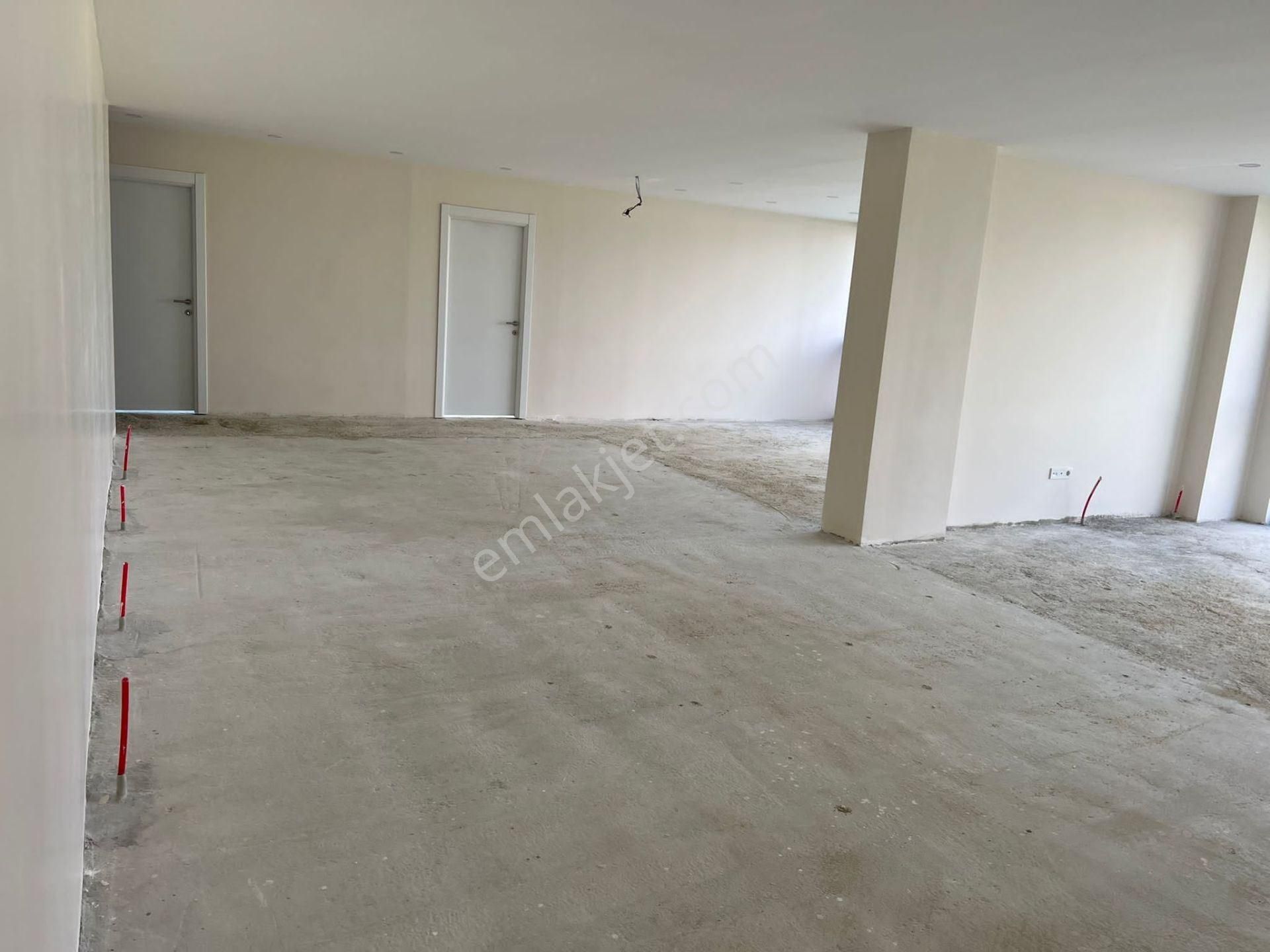 Tüyap Karşısında Kiralık Müstakil Plaza Binası - Görsel 3