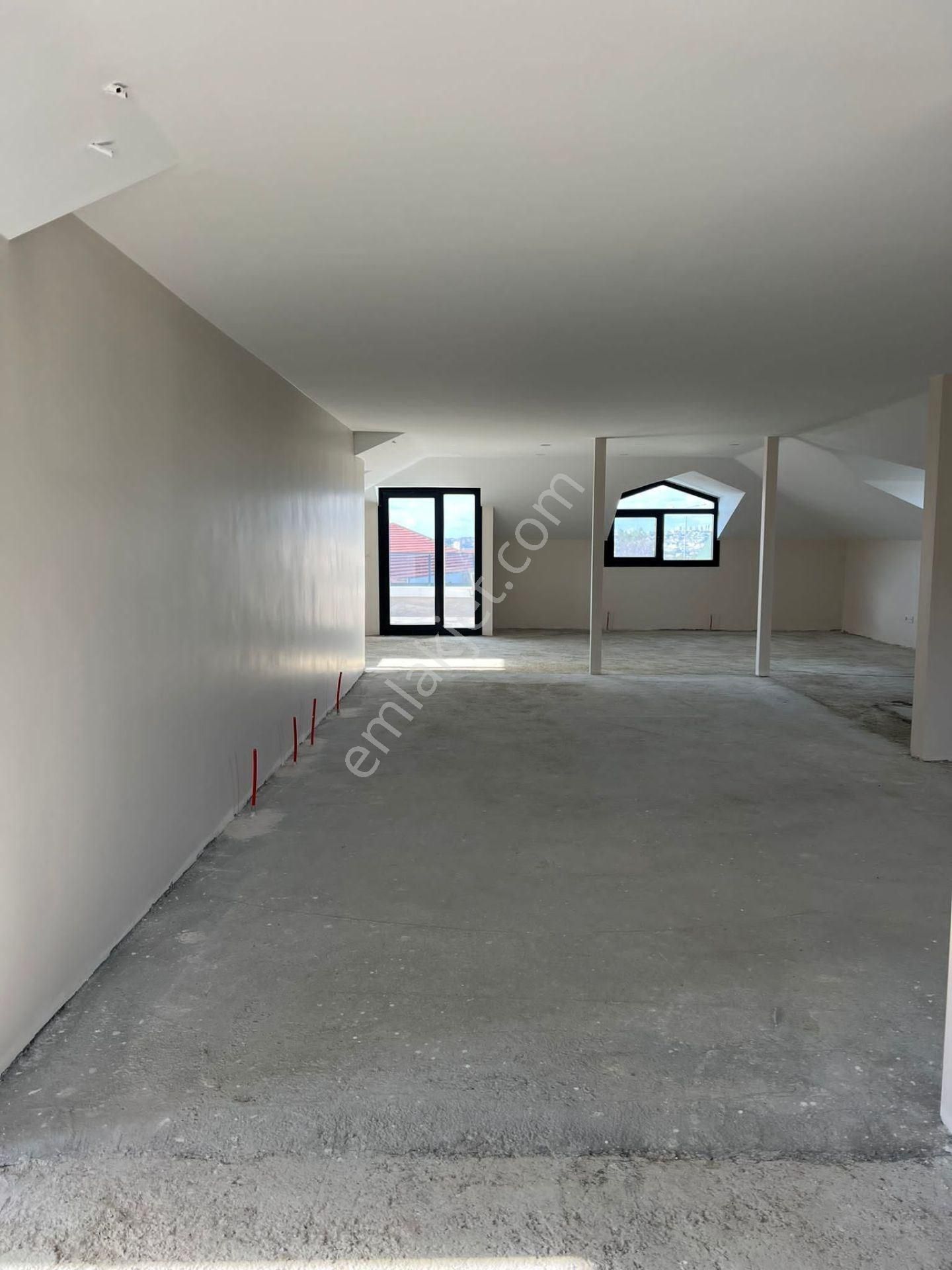 Tüyap Karşısında Kiralık Müstakil Plaza Binası - Görsel 7