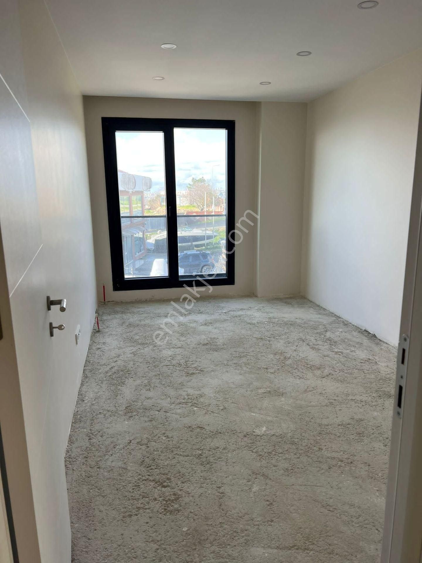 Tüyap Karşısında Kiralık Müstakil Plaza Binası - Görsel 8