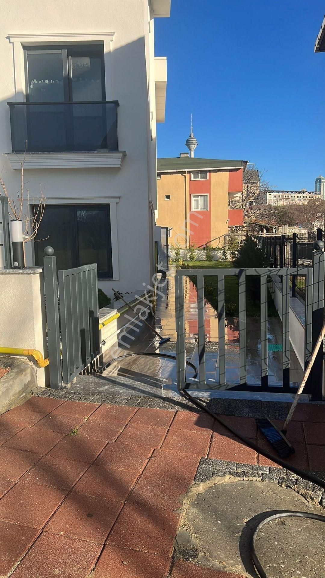 Tüyap Karşısında Kiralık Müstakil Plaza Binası - Görsel 18