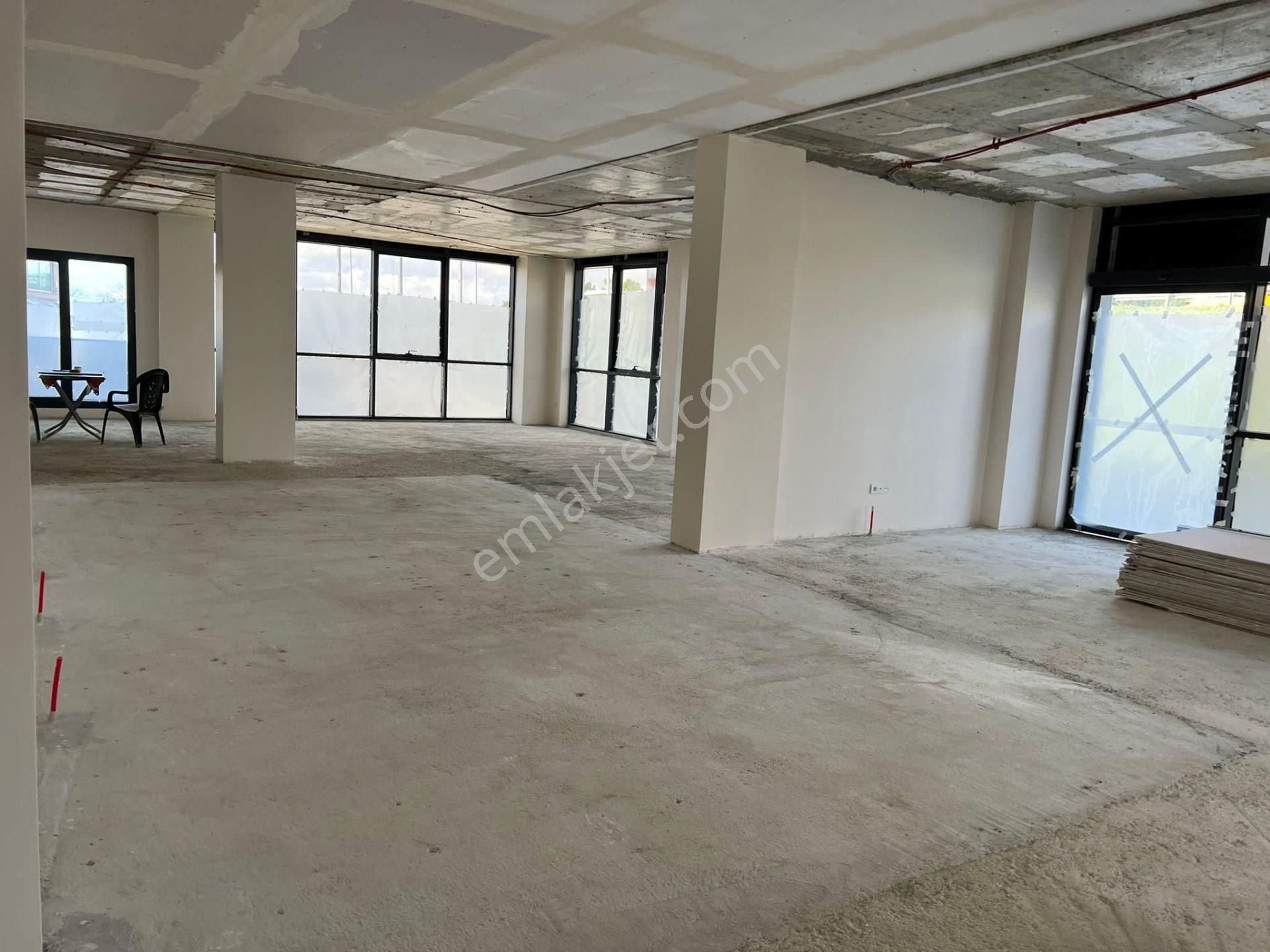 Tüyap Karşısında Kiralık Müstakil Plaza Binası - Görsel 15