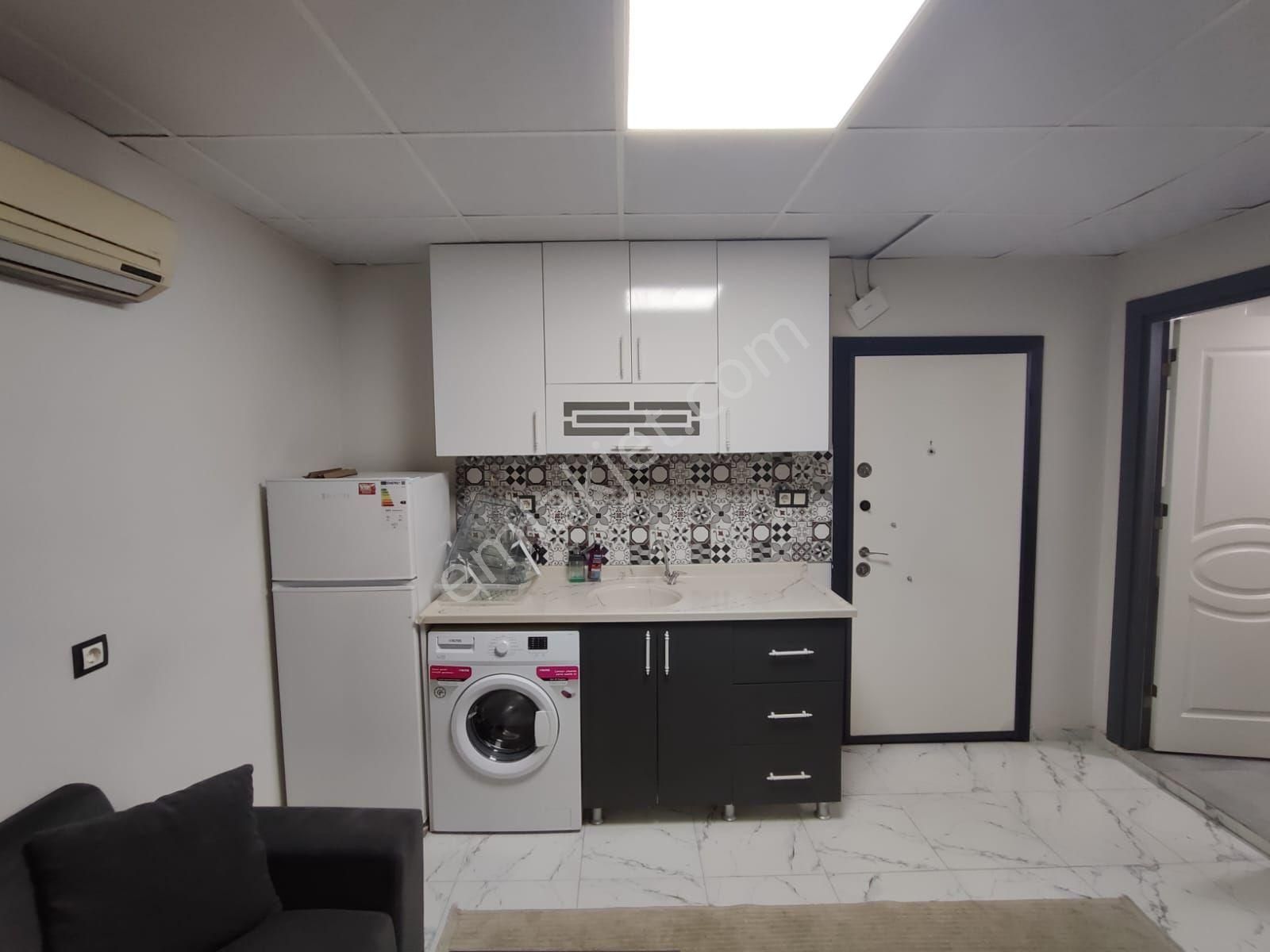 Çukurova Mahfesığmaz Kiralık Daire 👉kenan Evren Girişi Carrefoursa Arkası 1+1 Yarı Bodrum Sıfır Rutubetli Lüks Eşyalı Daire 10.000₺