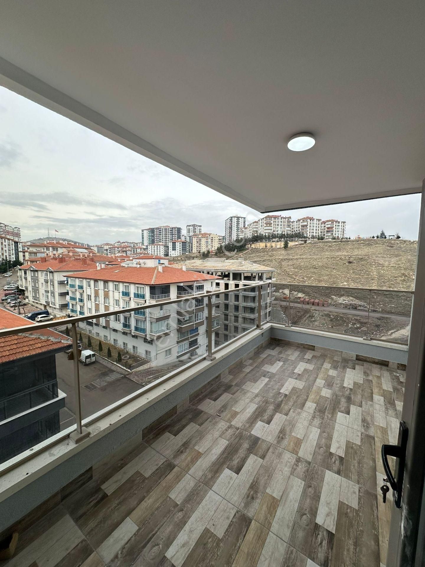 Demir Gayrimenkuldan Karakaya'da Katta Sıfır Daire - Görsel 5