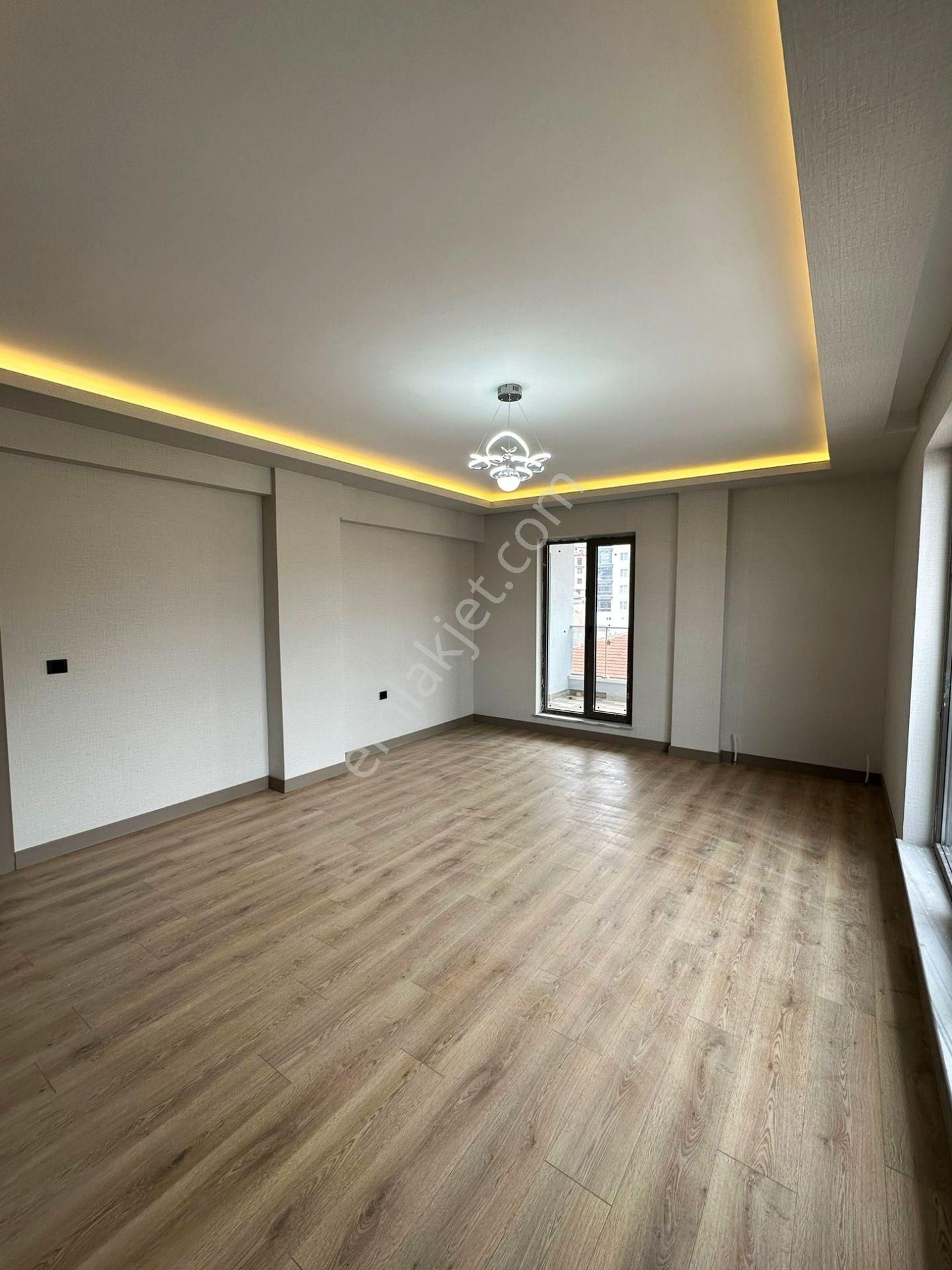 Demir Gayrimenkuldan Karakaya'da Katta Sıfır Daire - Görsel 14