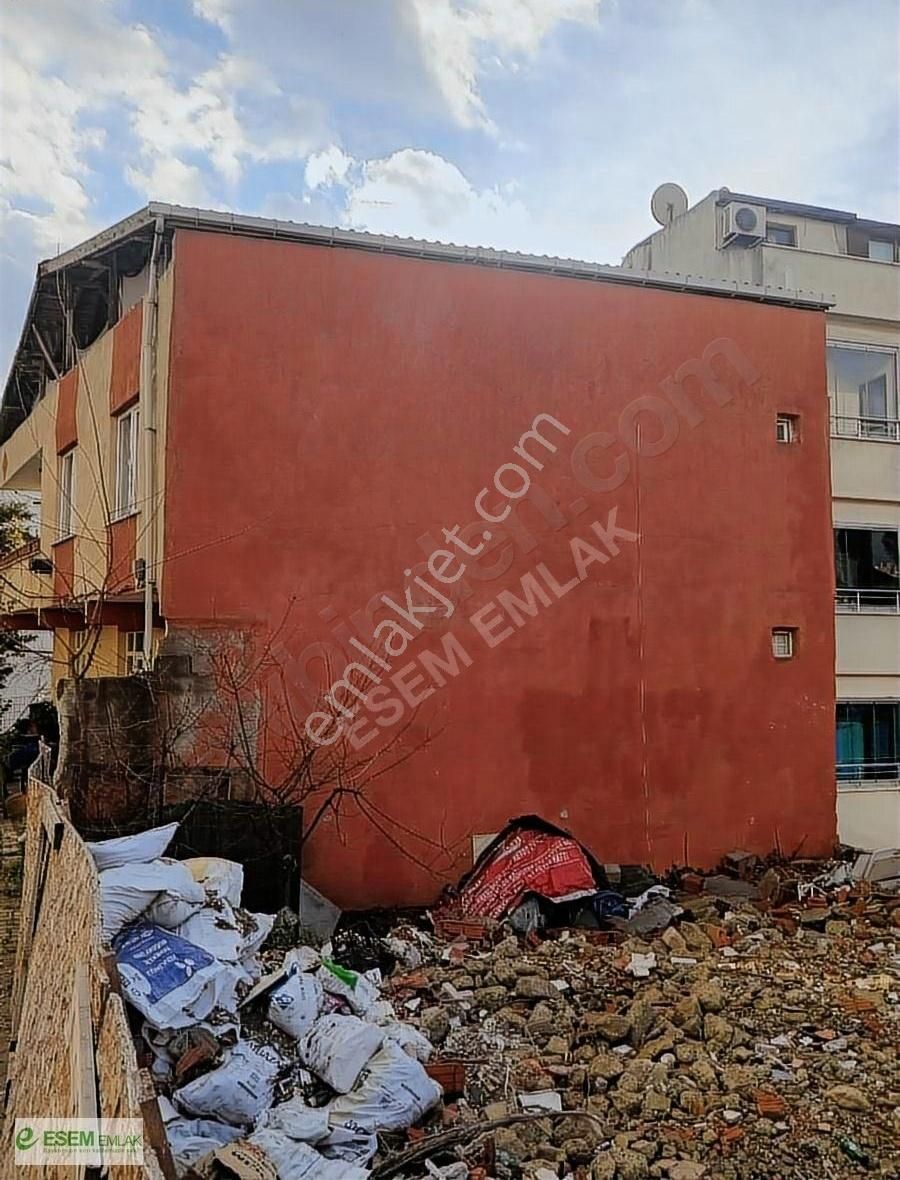 Halkalının En Güzel Bölgesinde Kavaklıda Komple Bina Yatırımlık - Görsel 5