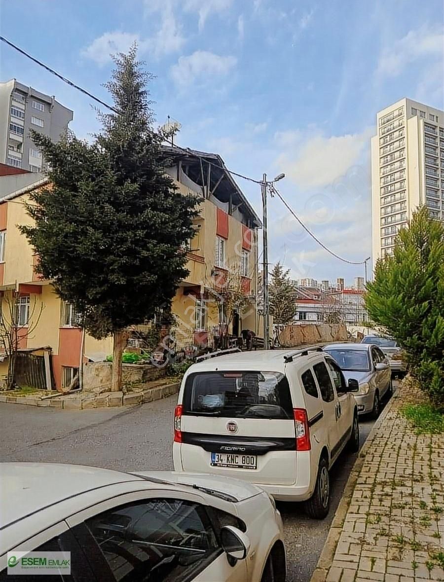 Halkalının En Güzel Bölgesinde Kavaklıda Komple Bina Yatırımlık - Görsel 3