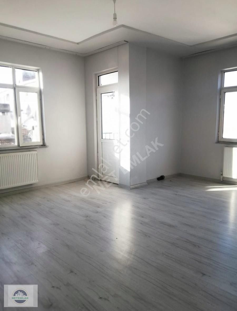 Güngören Güneştepe Kiralık Daire Tramvaya Yakın 2+1 Odalı 4. Kat Kiralık Daire