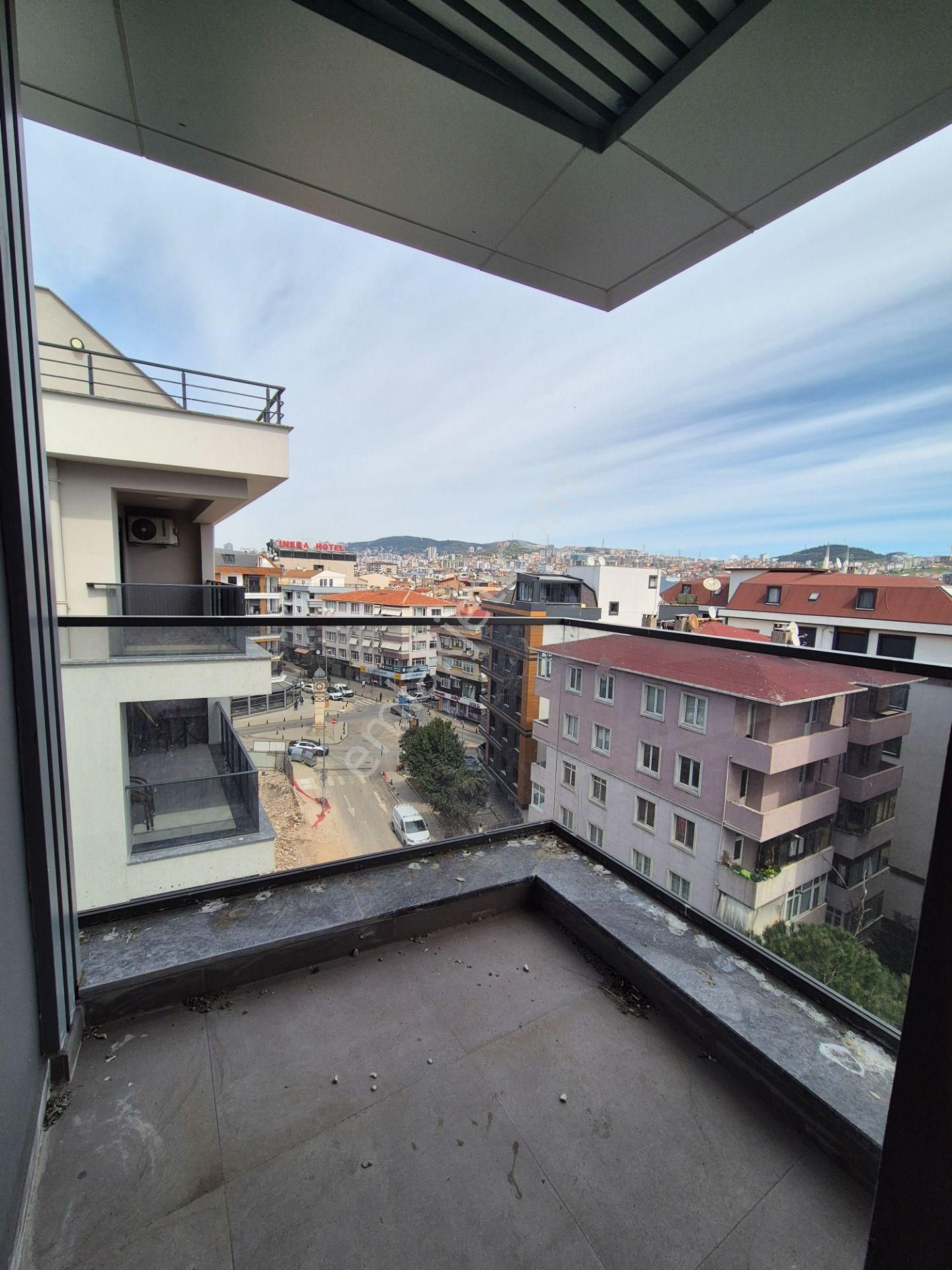 Pendik Koru Ve Deniz Manzaralı Sıfır 320 M2 6+2 Satılık Daire - Görsel 11