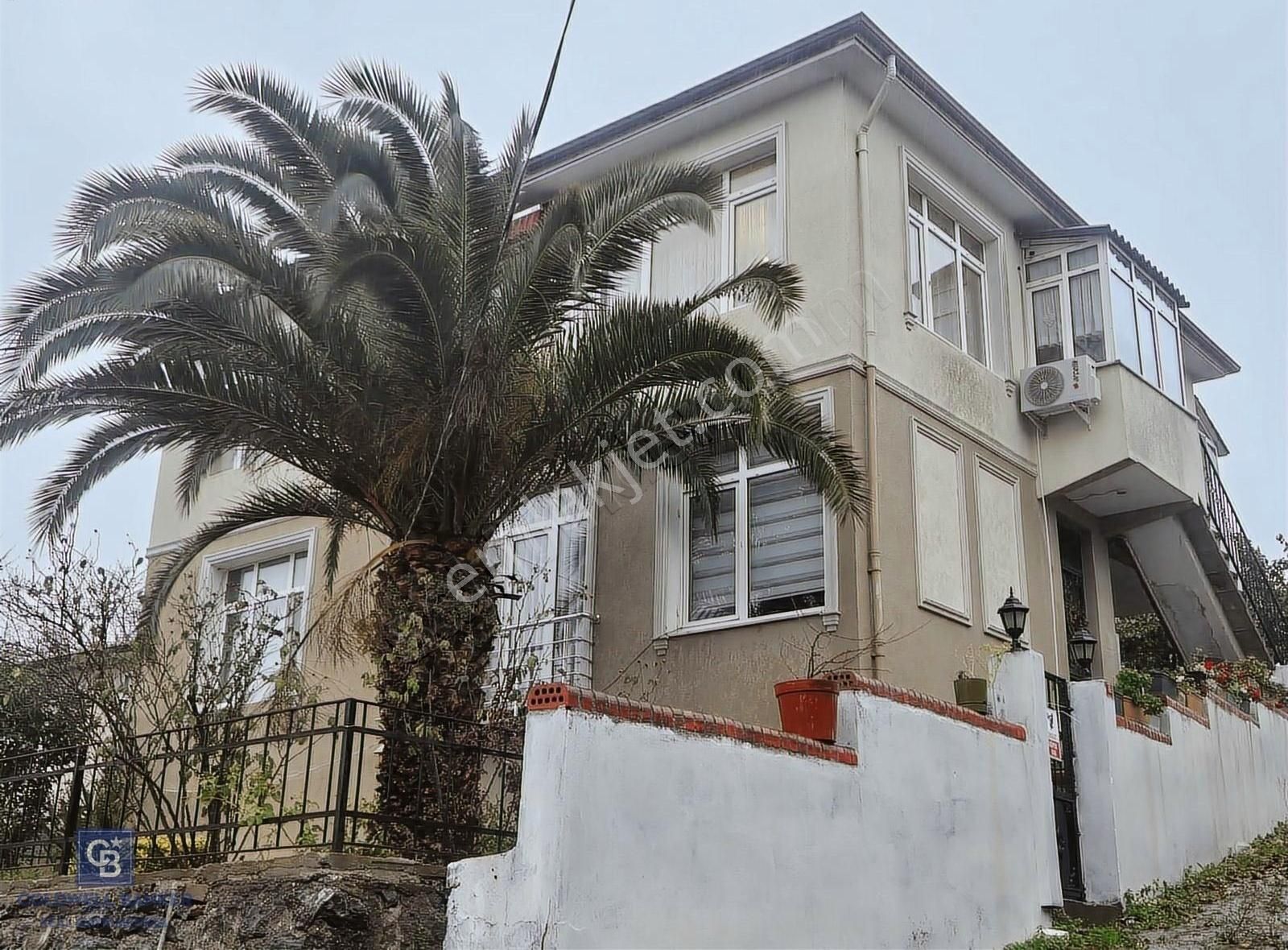 Beykoz Yalıköy Kiralık Daire Beykoz Yalıköy'de 100 M2 Eşyalı 2+1 Kiralık Yenilenmiş Daire