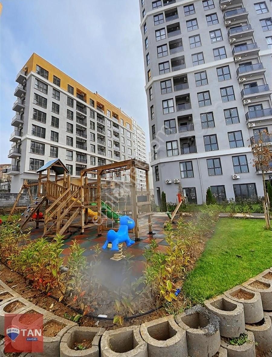 Kartal Hürriyet Marmaraya Yakın Kiralık Daire Kartal 2+1 Deniz Manzaralı Site İçinde Havuz Lüks Daire