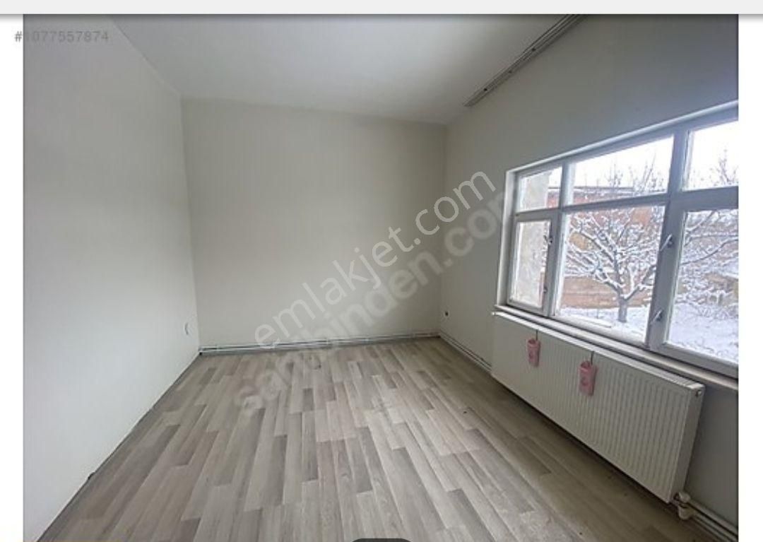 Selçuklu Emlak İnşaattan Sarayönü İnli Mahalle Müstakil Satılık Bahceli Ev - Görsel 12