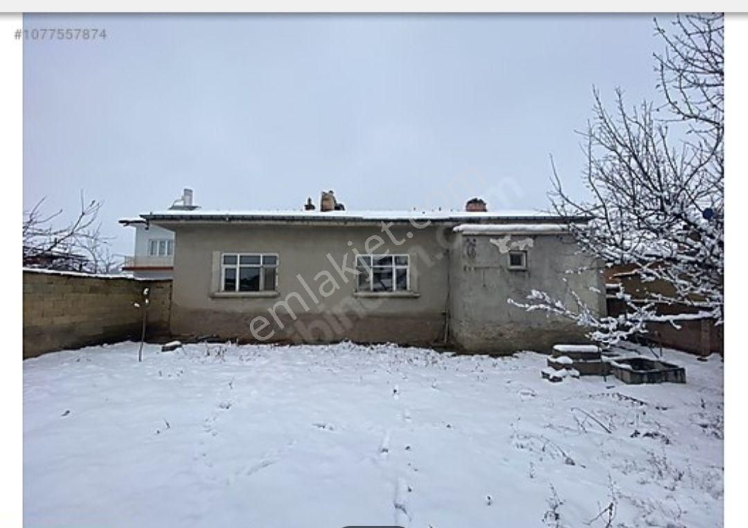 Selçuklu Emlak İnşaattan Sarayönü İnli Mahalle Müstakil Satılık Bahceli Ev - Görsel 15