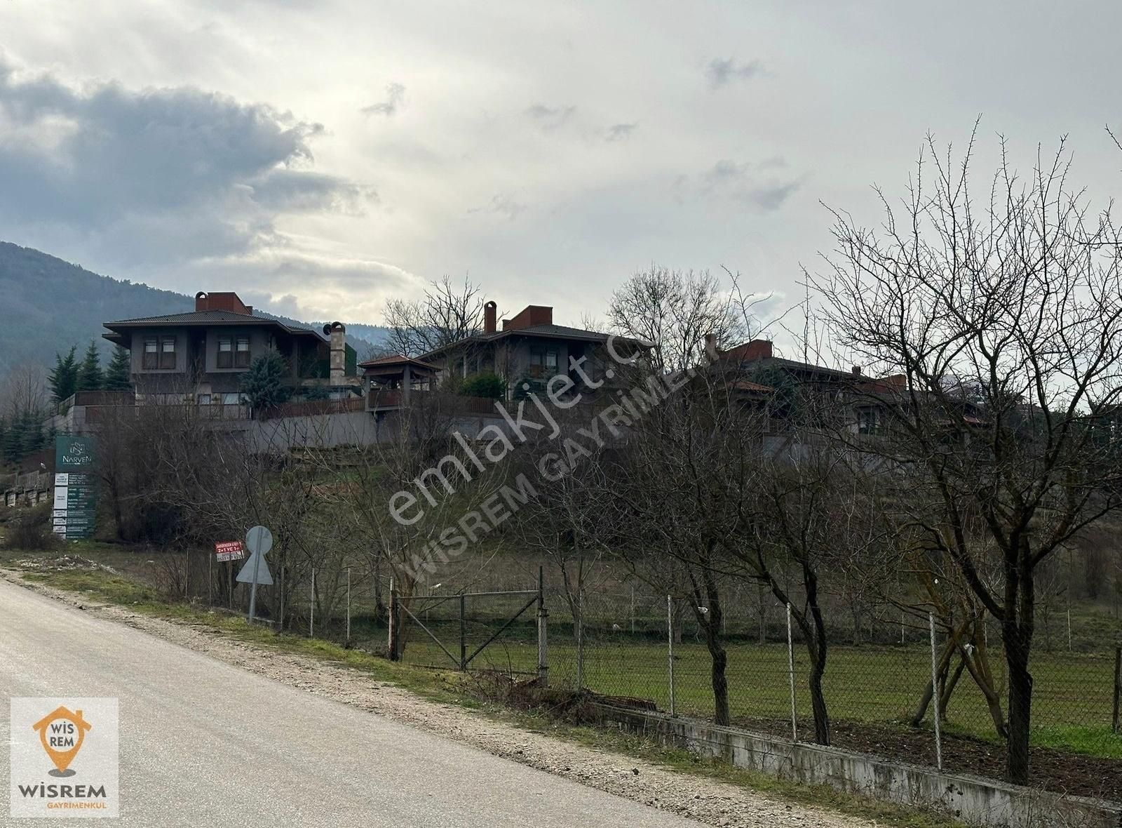 Bolu Merkez Demirciler Köyü (Merkez) Satılık Tarla Wisrem Bolu'dan Narven Termal Tatil Köyü Dibinde Kupon Tarla