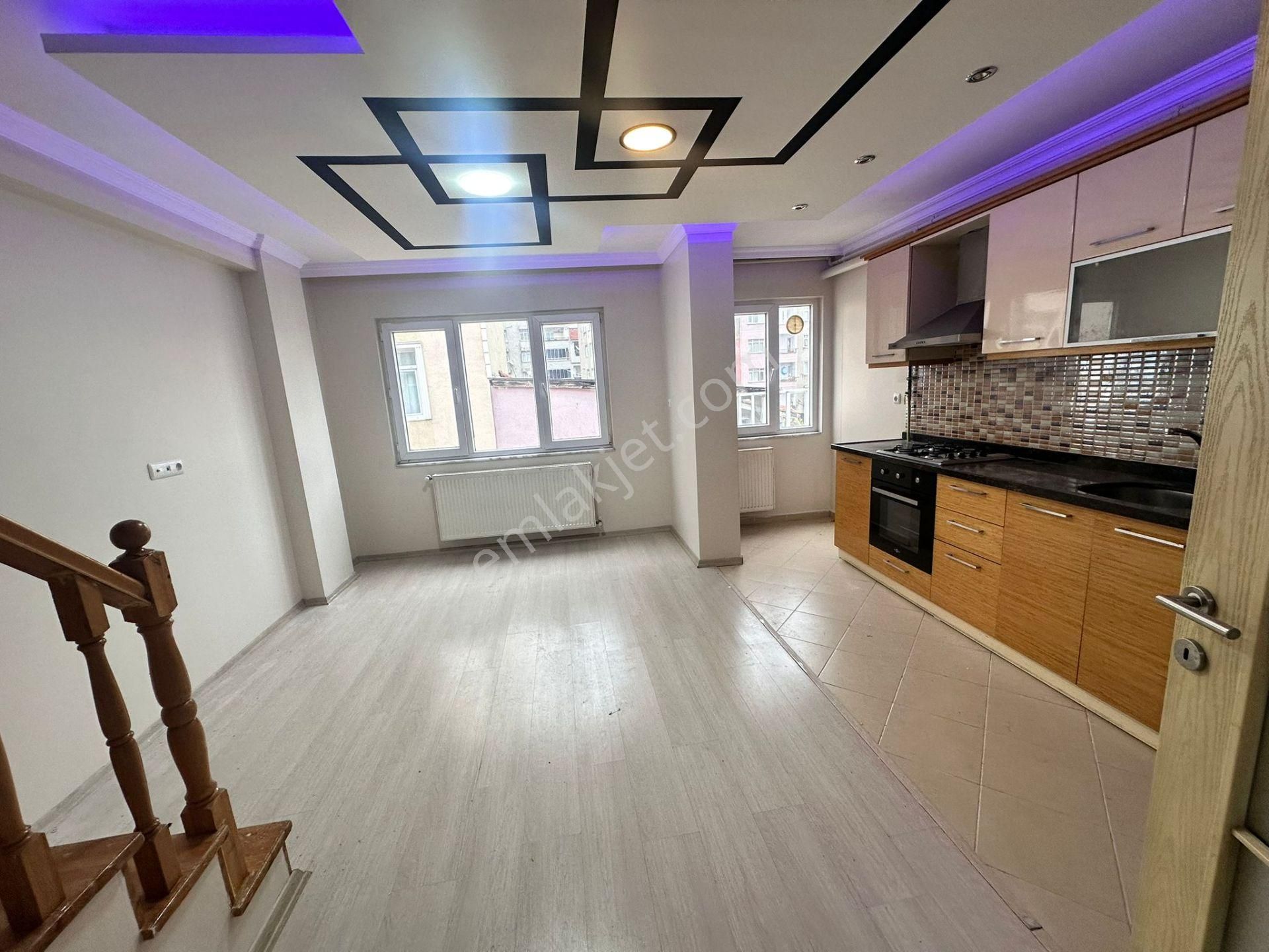 Zeytinburnu Veliefendi Satılık Daire Veliefendi' De Satılık 120m2 Dubleks Daire