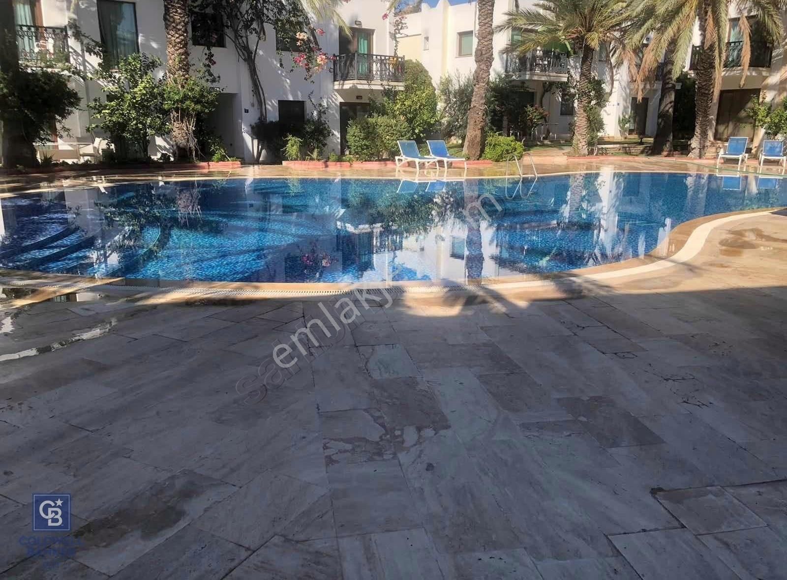 Bodrum Merkezde Bahçeli Kiralık 2+1 Eşyalı Daire