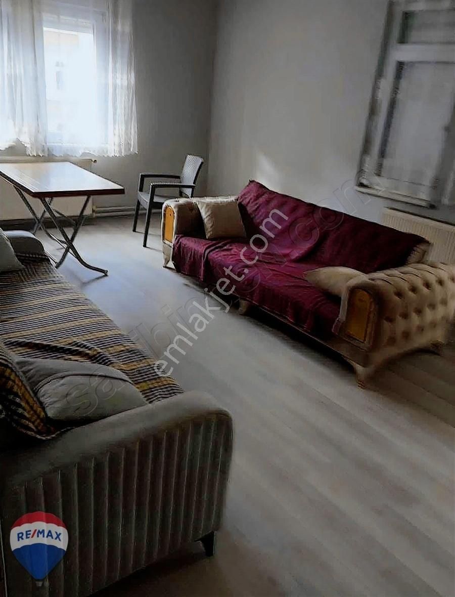 Kocasinan Mithatpaşa Satılık Daire Remax Katılım / Mithatpaşa'da Kombili 3+1 Daire