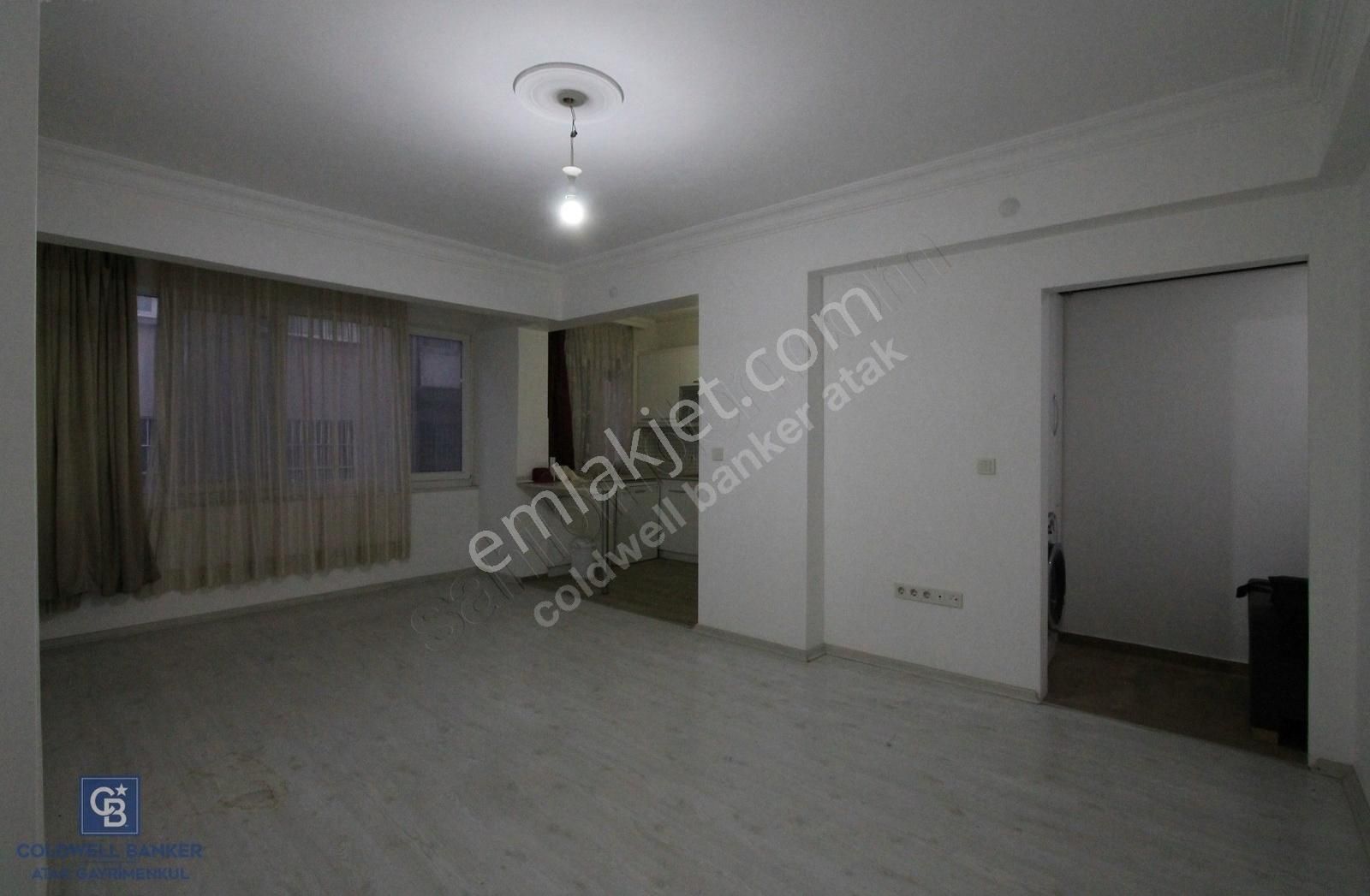 Konak Altıntaş Satılık Daire İzmir Hatay Üçyolda Satılık 1+1 Daire