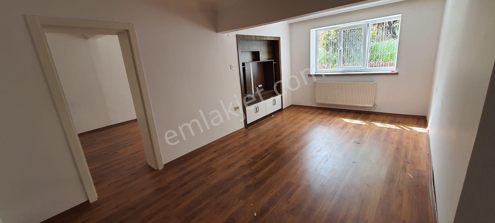 Çankaya Yücetepe Kiralık Daire Arel Den Yücetepe De Bahçe Katı Kombi Isıtmalı 3+1 Muhtelif Eşyalı