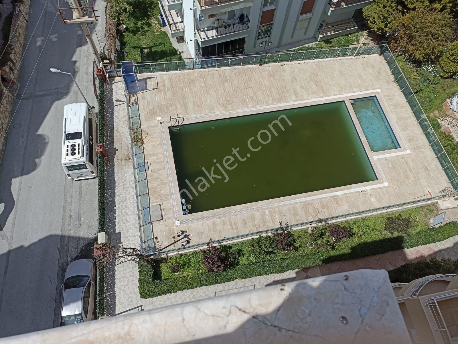 Kuşadası Ege Mah 3+1 Çatı Dubleks Daire - Görsel 12