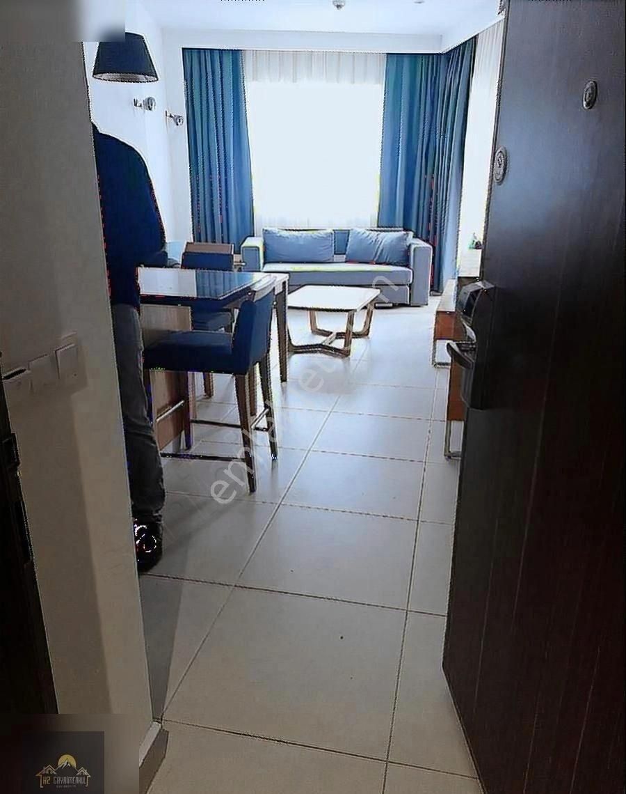 Kuşadası Bayraklıdede Satılık Daire Ramada Resort Ta 1+1 Full Eşyalı Daire