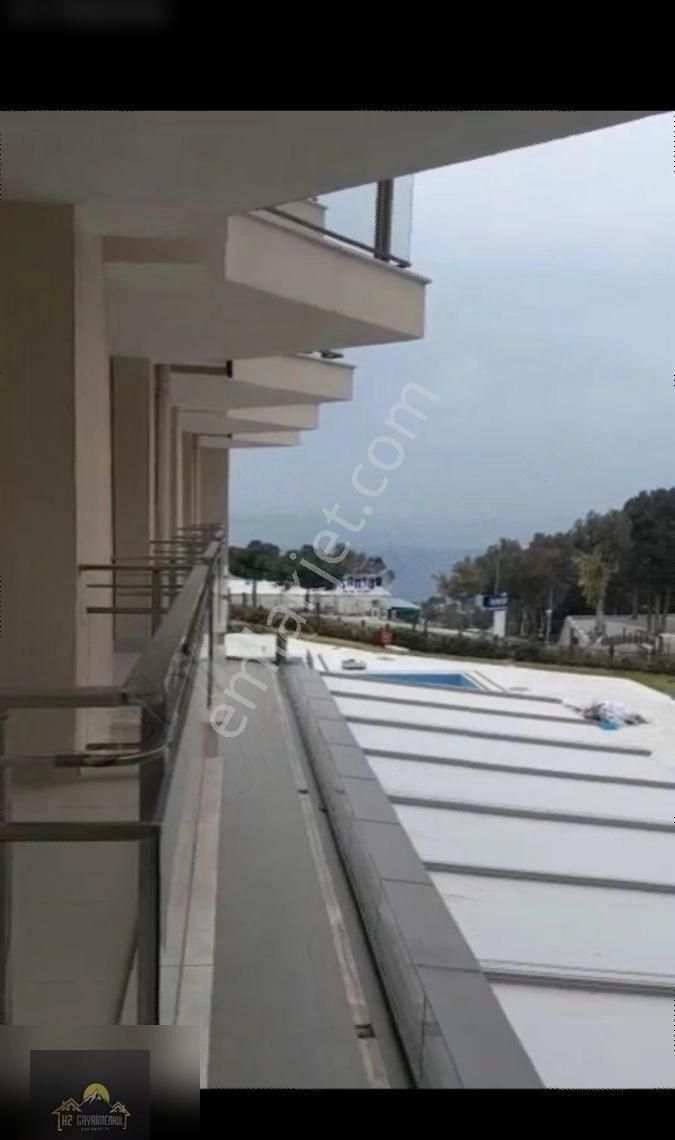 Kuşadası Bayraklıdede Satılık Residence Kusadasi Ramada Residans Satilik Eşyalı Yatirimlk Stüdyo Daire